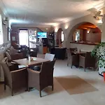 Oasis Denia