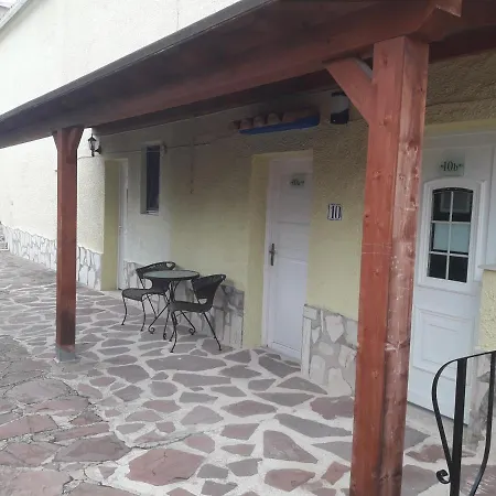 Konukevi Oasis
